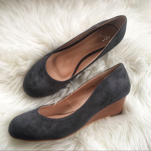 JG Shoes - JG | Gray Suede | Pumps Heels size 12 shoes wedge